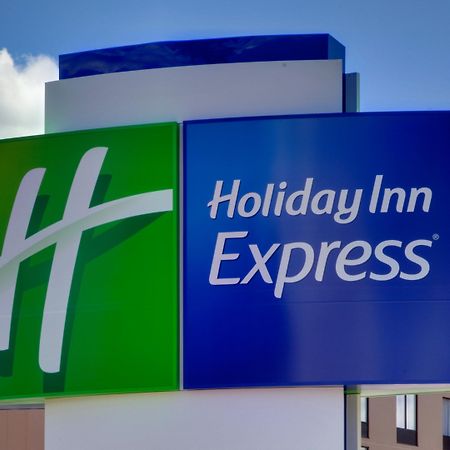 Holiday Inn Express & Suites Monterrey Valle By Ihg San Pedro Garza Garcia Exterior foto