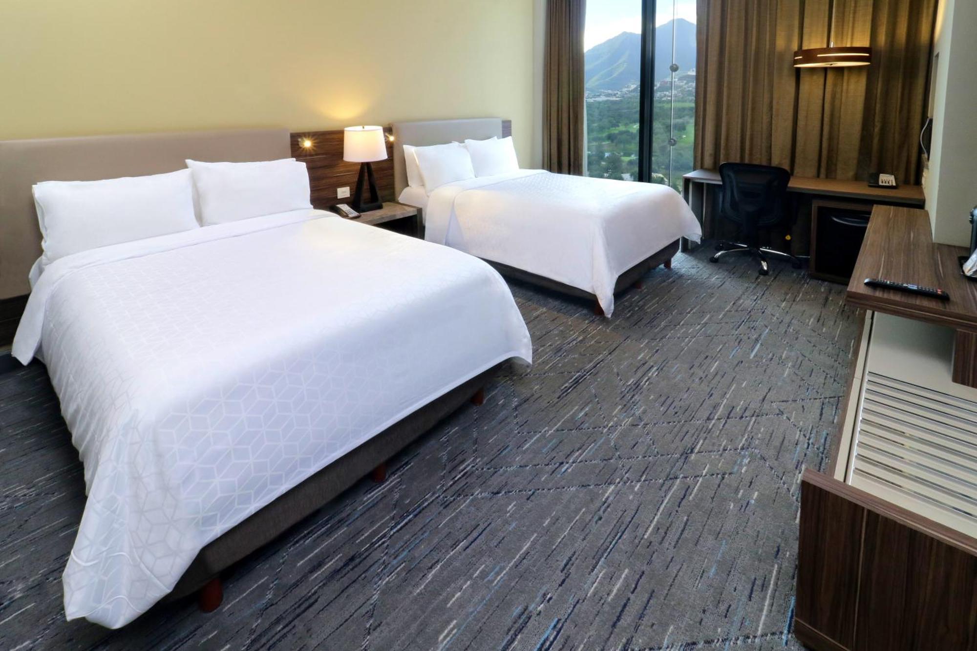 Holiday Inn Express & Suites Monterrey Valle By Ihg San Pedro Garza Garcia Exterior foto